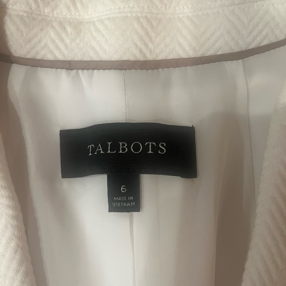 Talbots Two Button White Blazer Size 6. - Picture 5 of 5